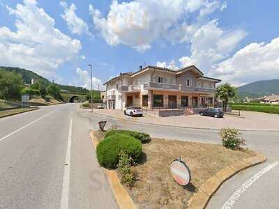 Angel's Cafe, Sabbio Chiese