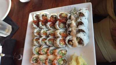 Zen Bistro Grill & Sushi, Tampa