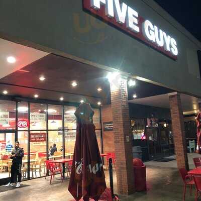 Five Guys, Charlotte