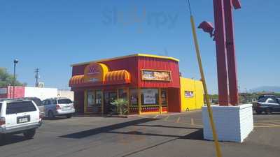 Wienerschnitzel, Tucson