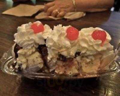 George's Ice Cream & Sweets