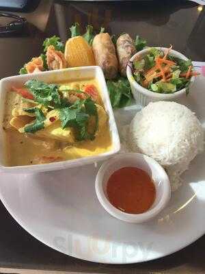 Spices Thai Cafe