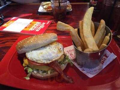 Red Robin Gourmet Burgers, Austin