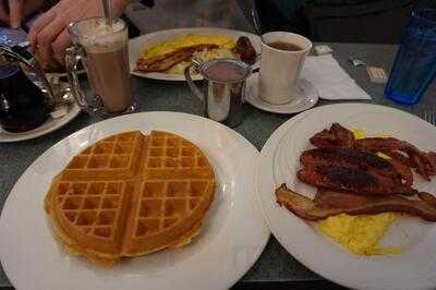 Carroll Gardens Classic Diner