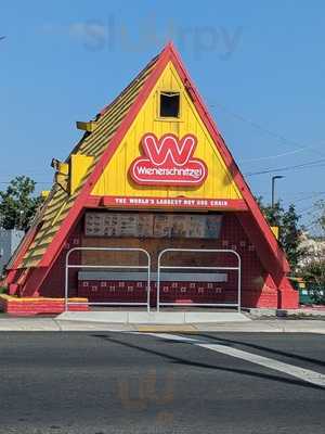 Wienerschnitzel, Sacramento