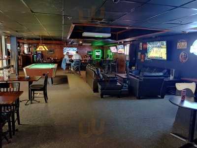 Lumpy's Sports Bar & Grill