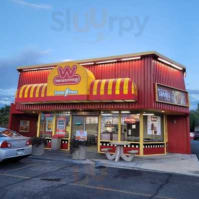 Wienerschnitzel, Tucson