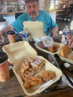 Connie's Chicken & Waffles, Baltimore