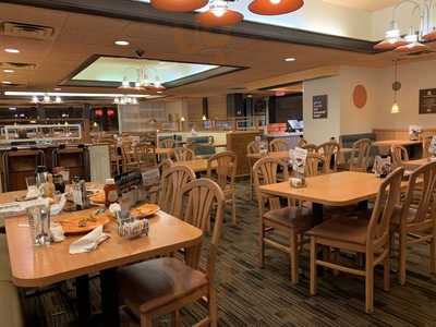 Village Inn, Tulsa