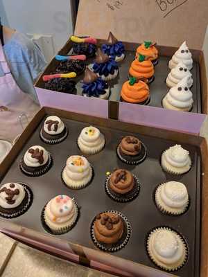 GiGi's Cupcakes