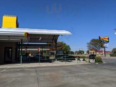 Sonic Drive-In, Fort Worth