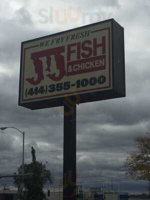 J J Fish & Chicken, Milwaukee