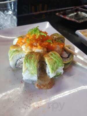 Fujiyama Sushi Bar & Grill, Portland