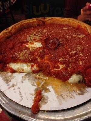 Giordano's Pizza Rogers Park, Chicago