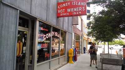 Hawk's Hotdogs, Oklahoma City