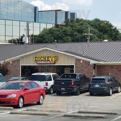 Dickey’s Barbecue Pit, Dallas