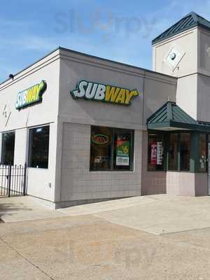 Subway, Saint Louis