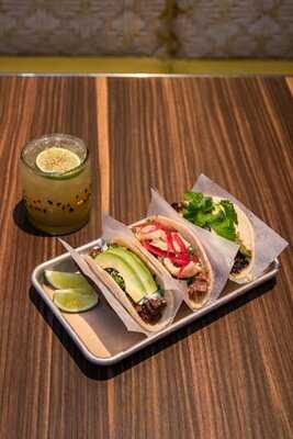 Uno Mas Street Tacos + Spirits, Las Vegas