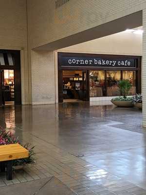 Corner Bakery, Dallas