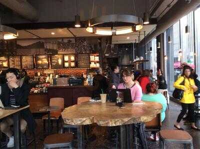 Starbucks, Chicago