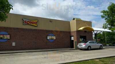 Sonic Drive-In, Columbus