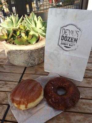 Devil's Dozen Donut Shop, San Diego