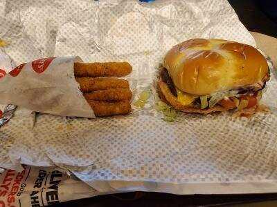 Rally's Hamburgers, New Orleans