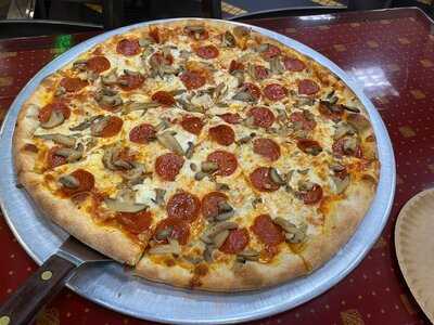 Mario's Pizza & Homemade Cuisine, Bronx