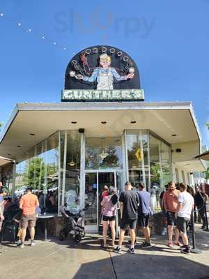 Looney Tunes Ice Cream, Sacramento