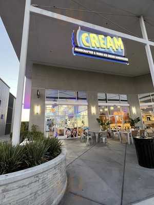 Cream, Sacramento