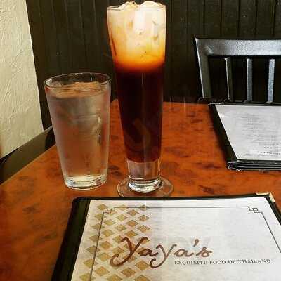 Yaya's Thai Restaurant and Sushi Bar, San Antonio