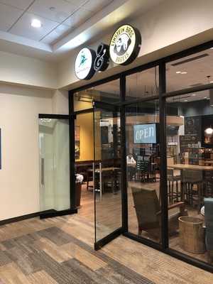 Caribou Coffee, Minneapolis