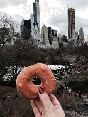 Dunkin', Brooklyn