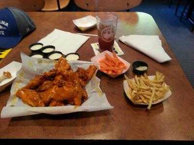 Buffalo Wild Wings, Indianapolis