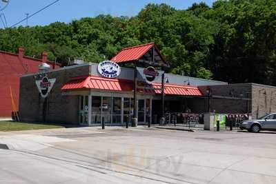 Murrays Wings, Cincinnati