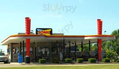 Sonic Drive-In, Saint Louis