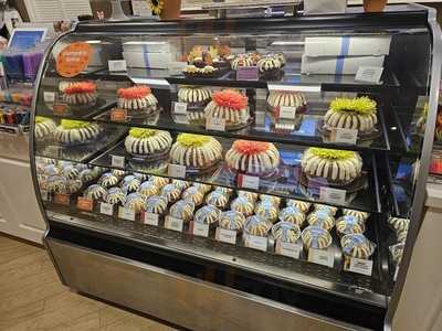 Nothing Bundt Cakes, Omaha