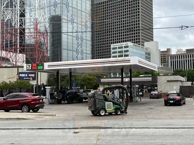 7-Eleven, Dallas