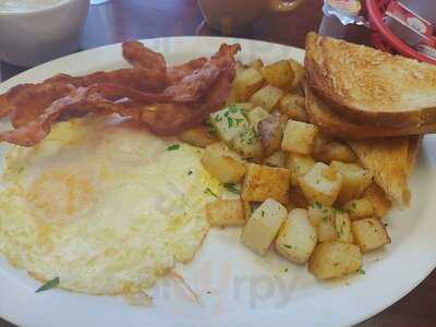 Breakfast & Grill Cafe