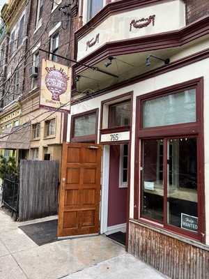 Red Hook Coffee and Tea, Philadelphia