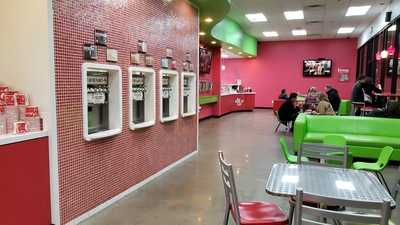 Cherry Berry Self-Serve Yogurt, Tulsa