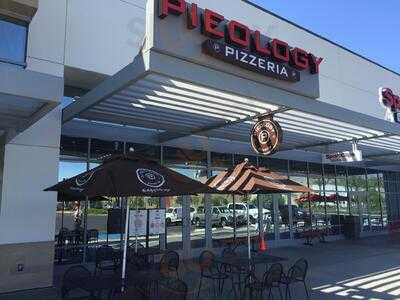 Pieology Pizzeria Las Vegas, Downtown Summerlin Mall, Las Vegas