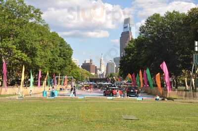 The Oval Beer Garden