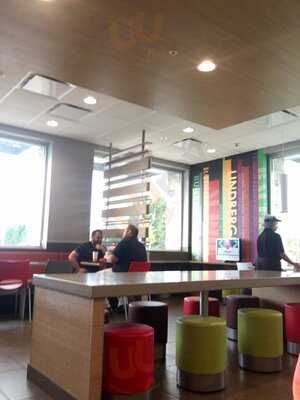 McDonald's, Saint Louis