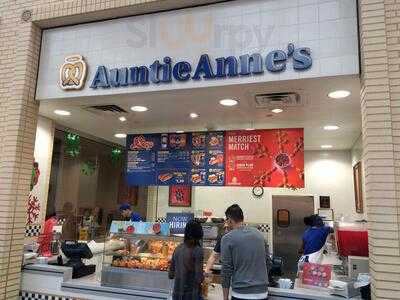 Auntie Anne's, Dallas