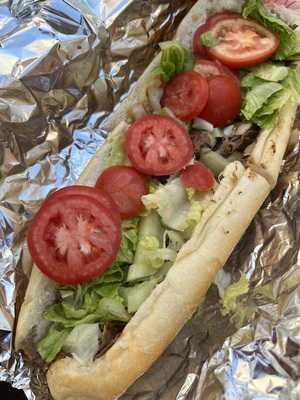 Bubby's Brisket & Bugsy's Weiners, Philadelphia