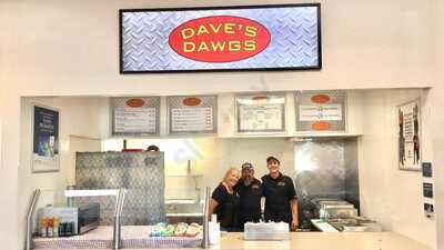 Dave's Dawgs