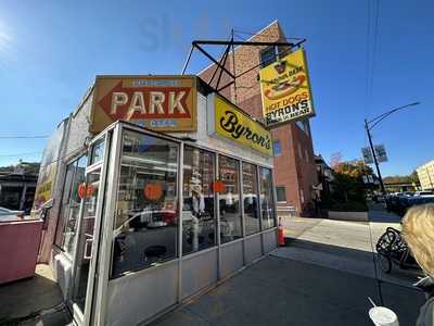 Byron's Hot Dogs, Chicago