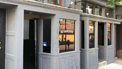 Pearl's Place Restaurant & Lounge