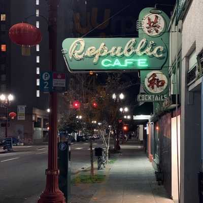 Republic Cafe & Ming's Lounge, Portland